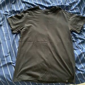 black hurley t shirt